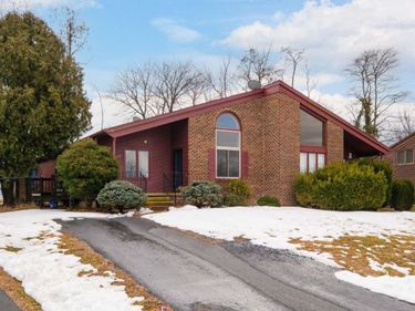 2062 ROSEDALE CT, ROCKINGHAM, VA 22801