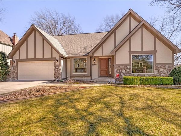 10251 Goddard Street, Overland Park, KS 66214