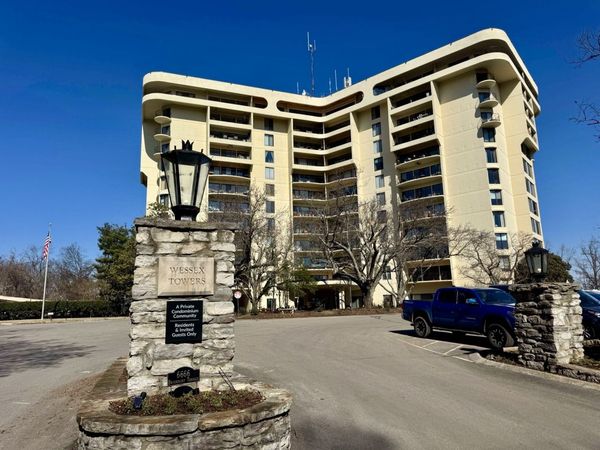 6666 Brookmont Ter, Unit 208, Nashville, TN 37205