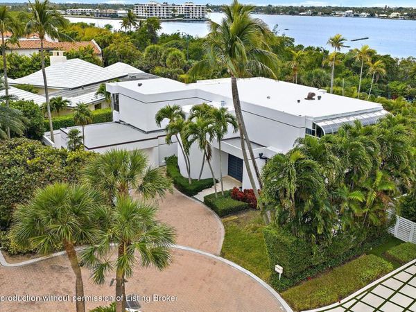 19 Sloans Curve Drive, Palm Beach, FL 33480