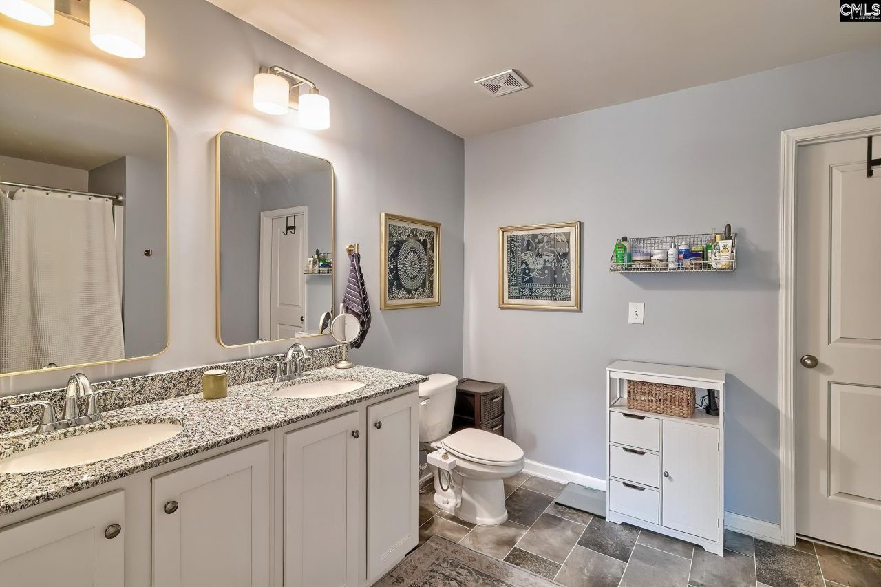 243 Bent Holly Drive  Photo 12