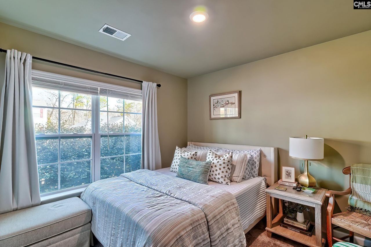 243 Bent Holly Drive  Photo 13