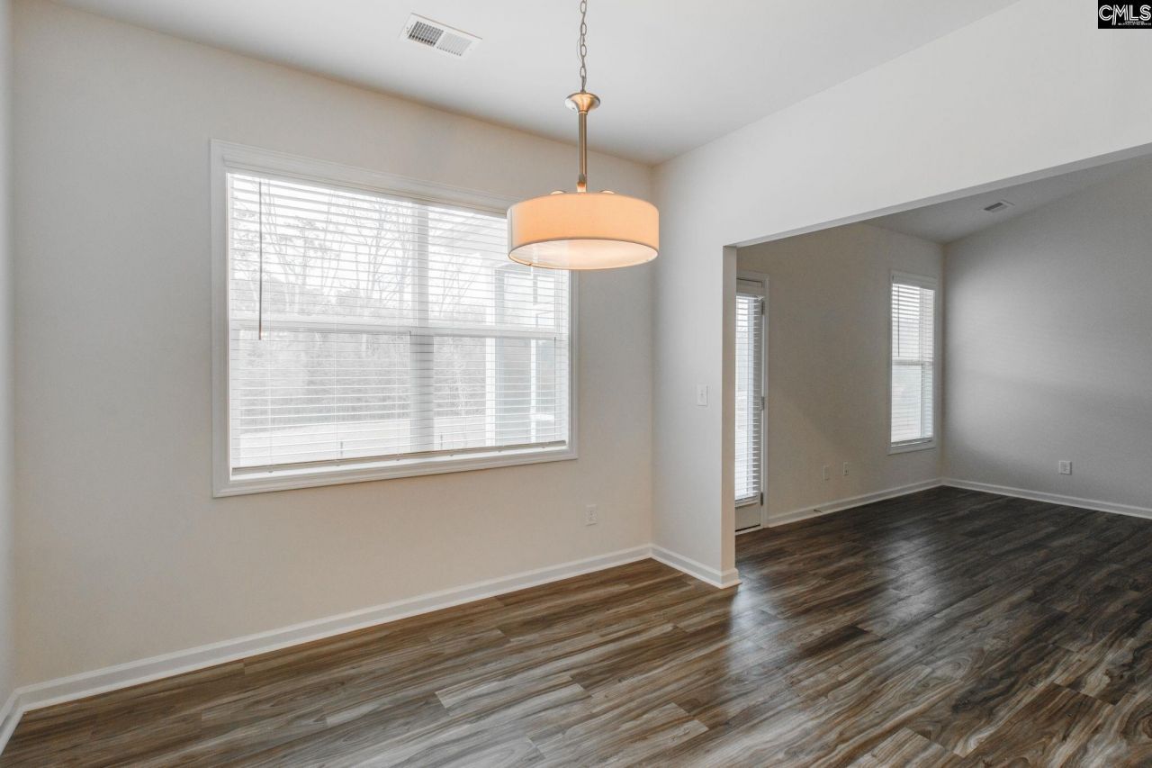 314 Blue Lagoon Lane Photo 13