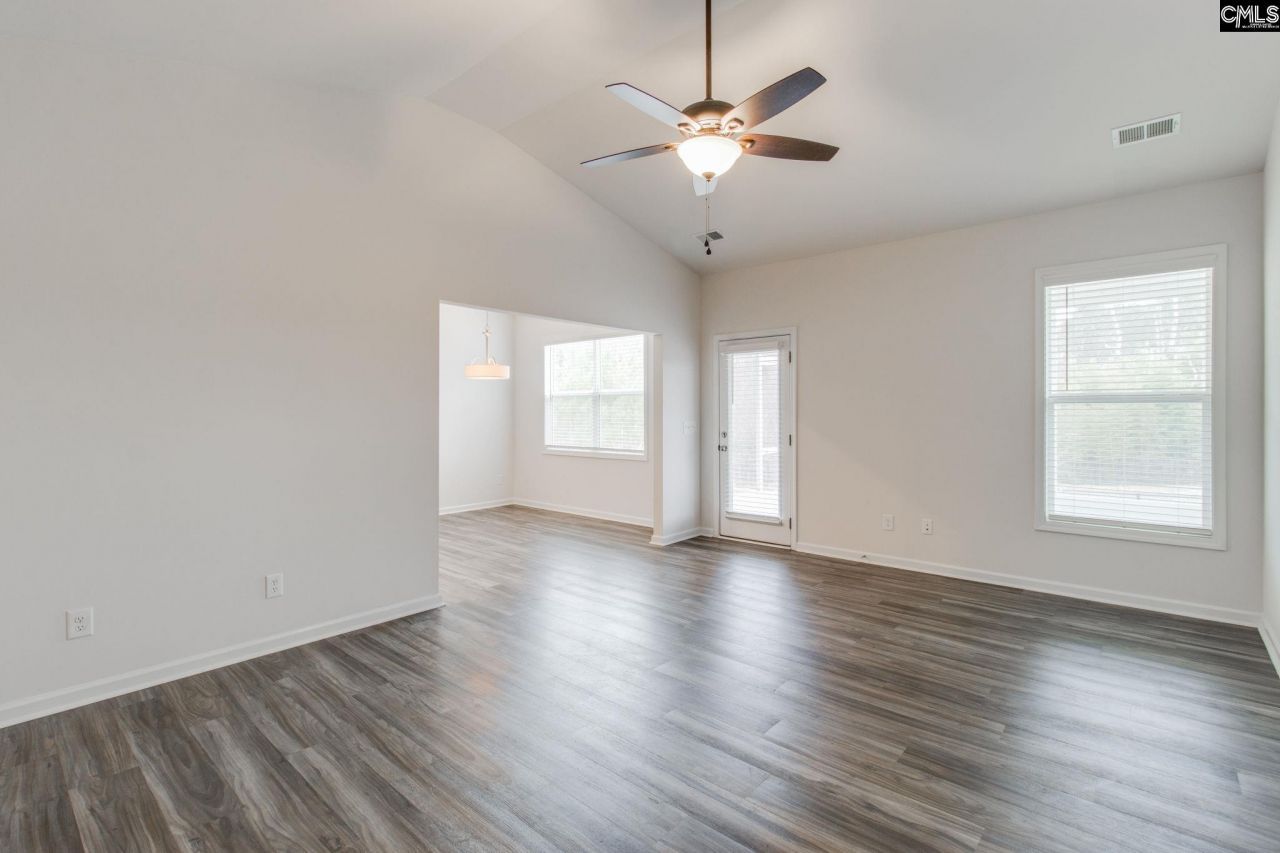 314 Blue Lagoon Lane Photo 16