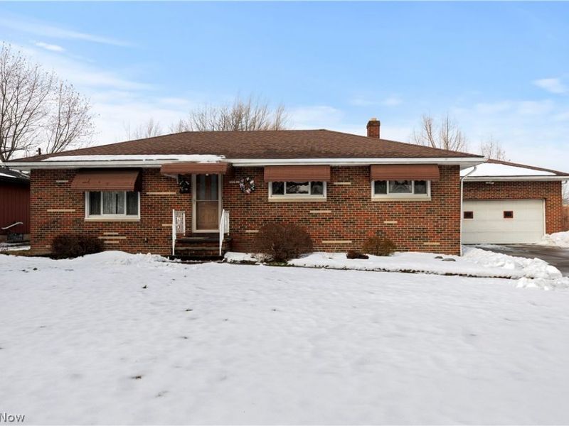 9242 W 130th Street, Strongsville, OH 44136 Photo 1