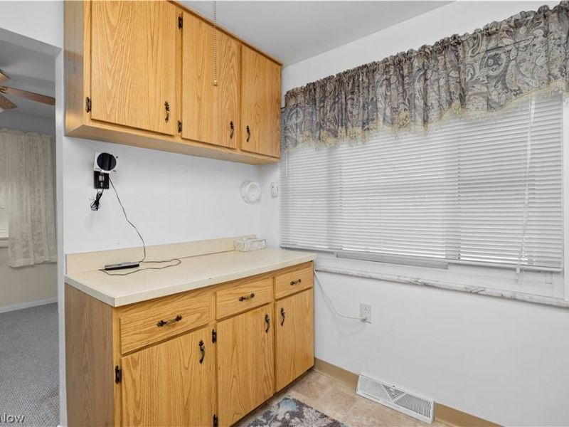 9242 W 130th Street, Strongsville, OH 44136 Photo 12