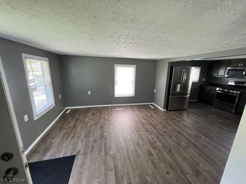 17911 Davis Road, Lake Milton, OH 44429 Photo 7