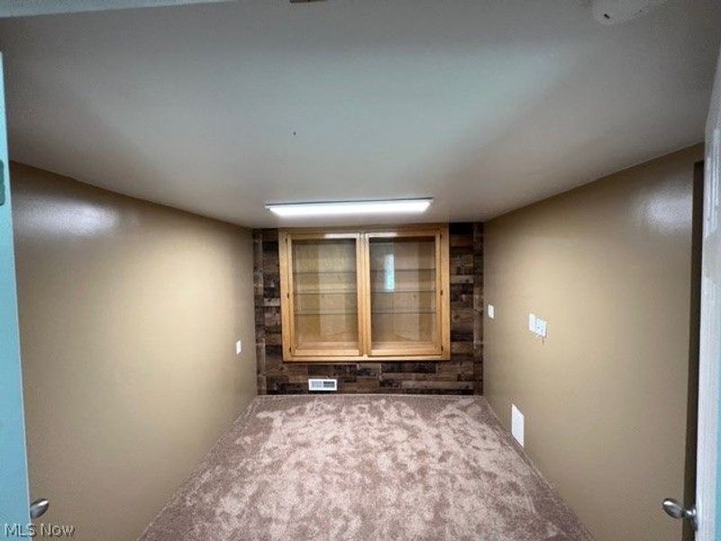 17911 Davis Road, Lake Milton, OH 44429 Photo 9