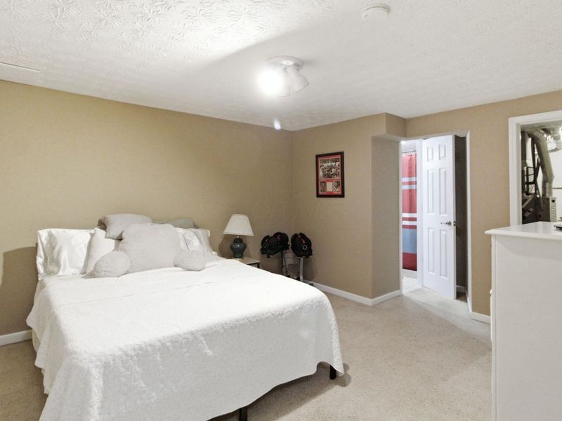 888 Annagladys Drive, Unit F4, Columbus, OH 43085 Photo 15