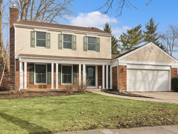 1361 Brandywyn Lane, Buffalo Grove, IL 60089