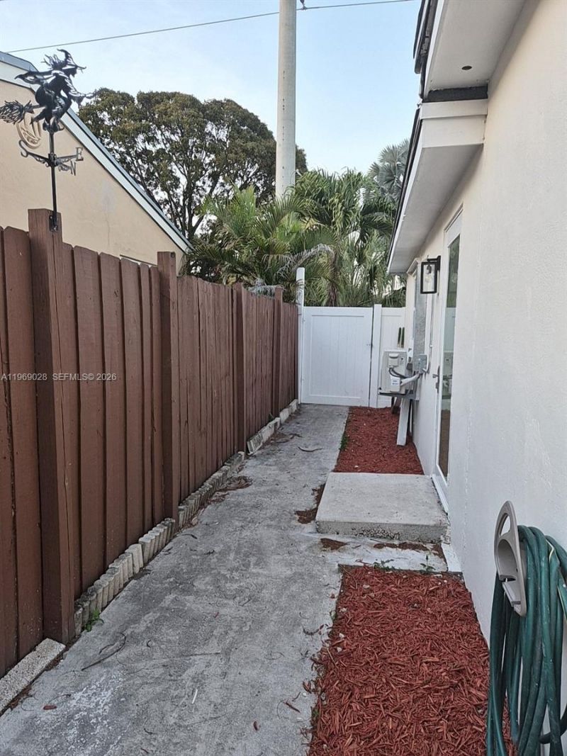 Please Call For Address, Hollywood, FL 33021 Photo