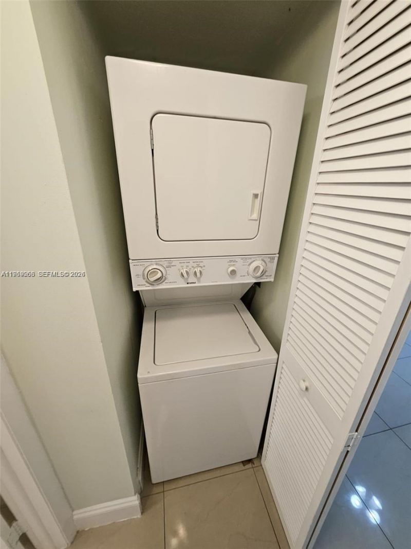 8365 SW 152nd Ave, Unit ph2, Miami, FL 33193 Photo