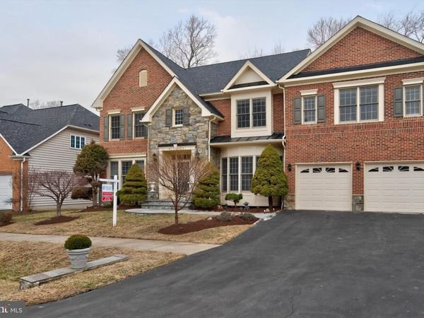 1018 HEARTFIELDS DRIVE, SILVER SPRING, MD 20904