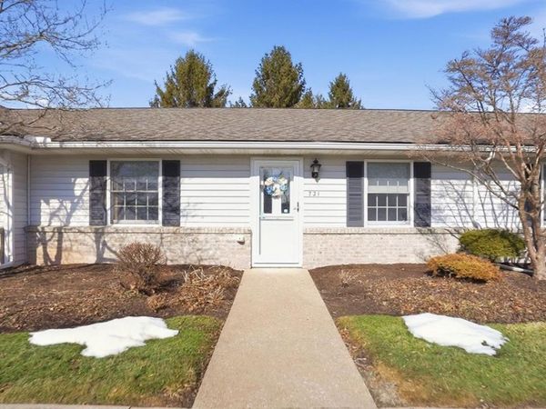 721 Creekside Drive, Huron, OH 44839