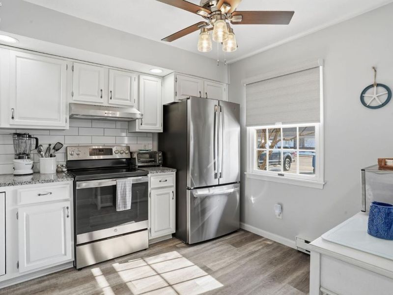 721 Creekside Drive, Huron, OH 44839 Photo 5