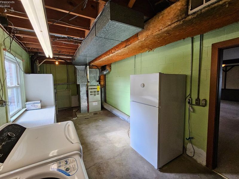 204 S Pennington, Sycamore, OH 44882 Photo 31