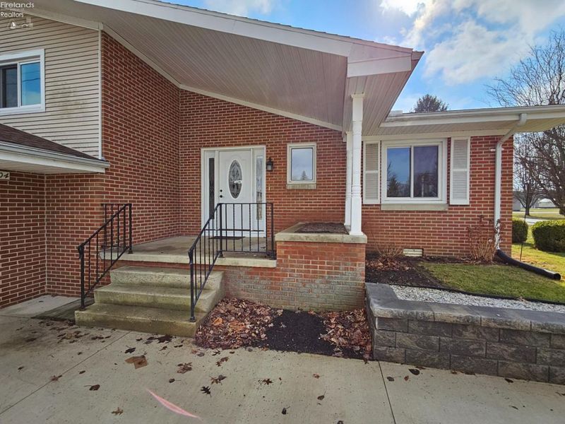 204 S Pennington, Sycamore, OH 44882 Photo 40