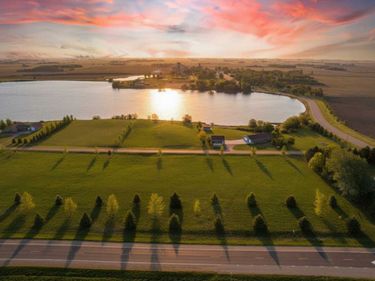 2 Summit Lane, Lake Wilson, MN 56151