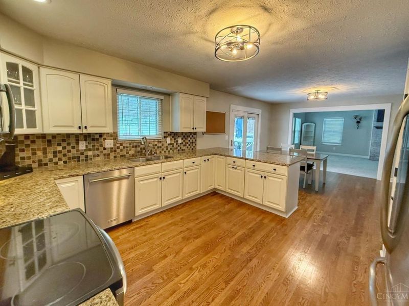 854 Gorham Drive, Union Twp, OH 45245 Photo 8