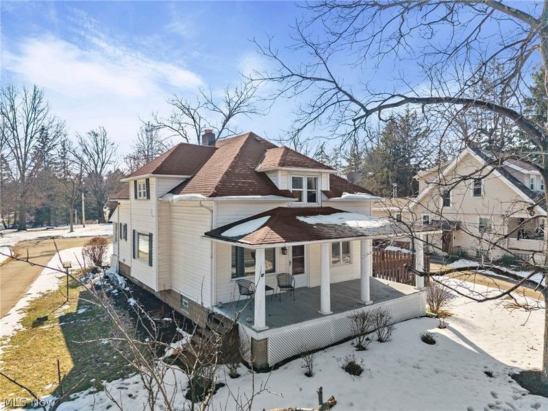 6312 E Pleasant Valley Road, Independence, OH 44131 Photo 2