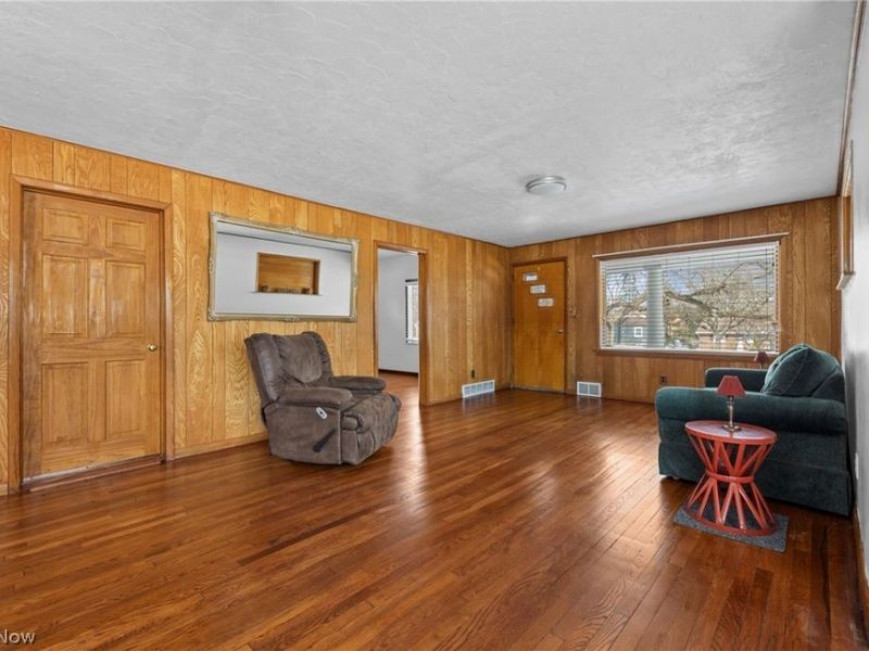 6312 E Pleasant Valley Road, Independence, OH 44131 Photo 7