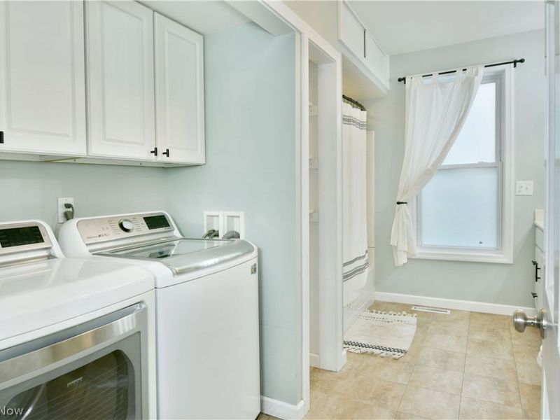 182 Raymond Avenue NW, Warren, OH 44483 Photo 15