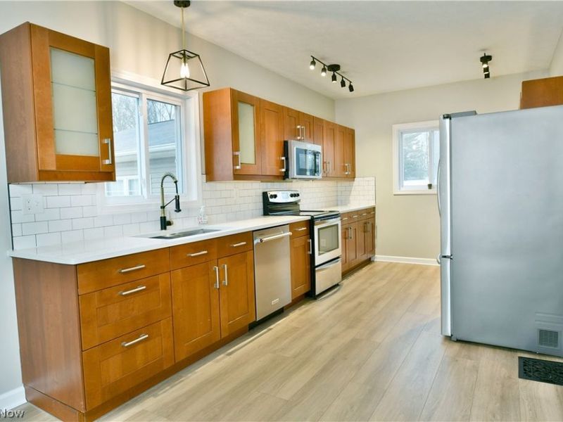 182 Raymond Avenue NW, Warren, OH 44483 Photo 19