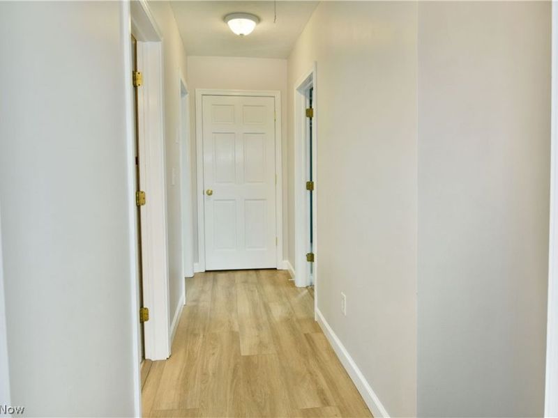 182 Raymond Avenue NW, Warren, OH 44483 Photo 32