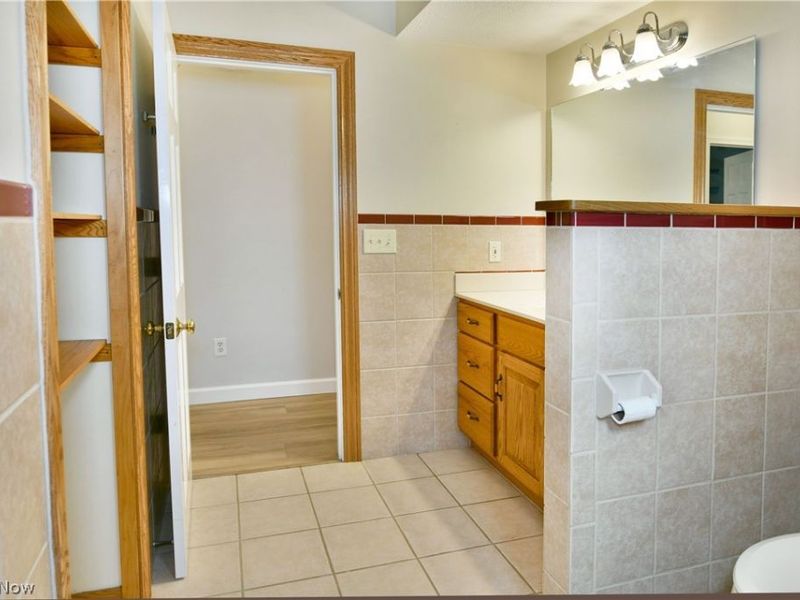 182 Raymond Avenue NW, Warren, OH 44483 Photo 35