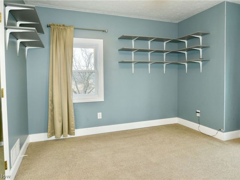 182 Raymond Avenue NW, Warren, OH 44483 Photo 37