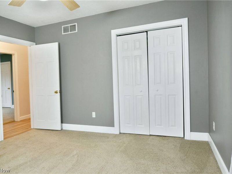 182 Raymond Avenue NW, Warren, OH 44483 Photo 41