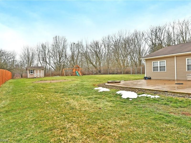 182 Raymond Avenue NW, Warren, OH 44483 Photo 45