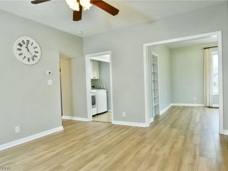 182 Raymond Avenue NW, Warren, OH 44483 Photo 9