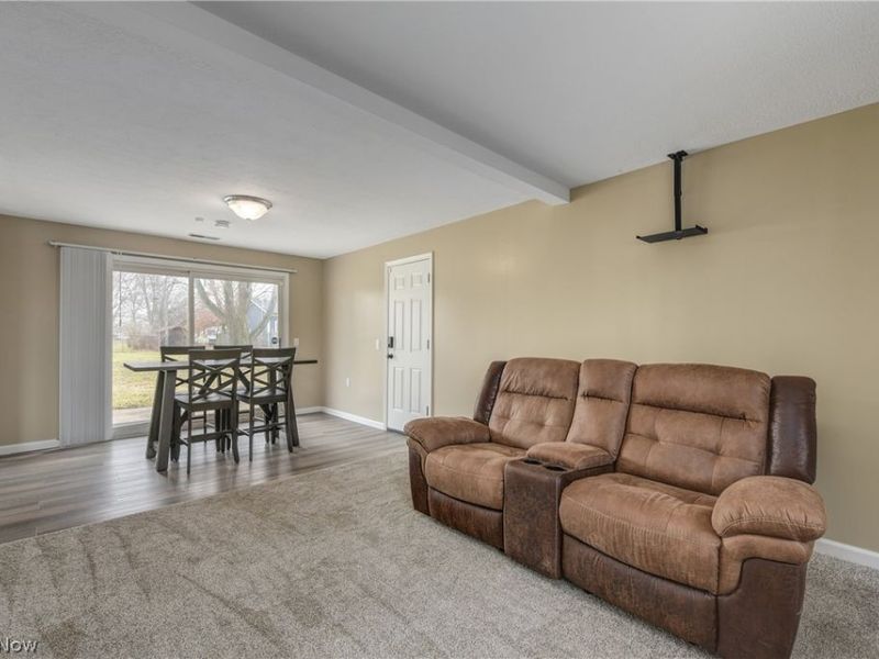 703 N Main Street, Amherst, OH 44001 Photo 16