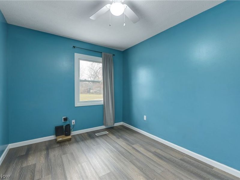 703 N Main Street, Amherst, OH 44001 Photo 17