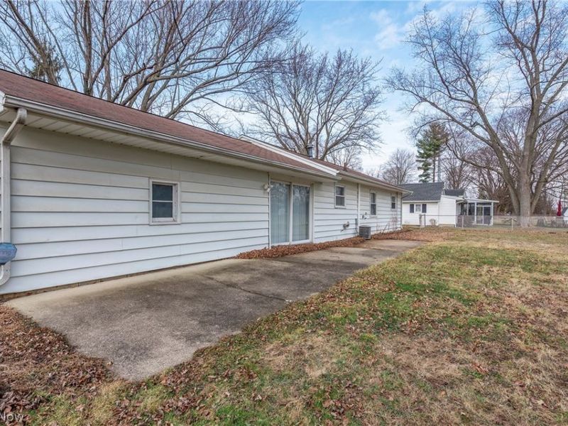 703 N Main Street, Amherst, OH 44001 Photo 30