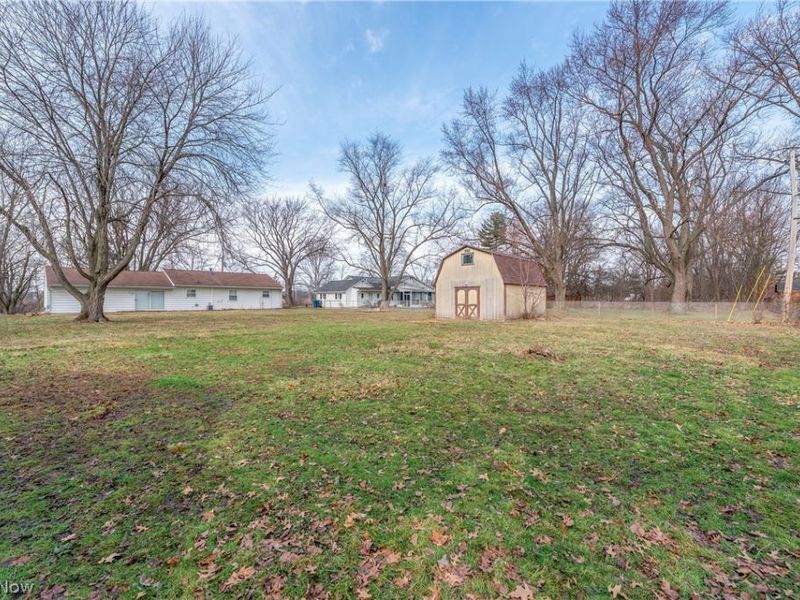 703 N Main Street, Amherst, OH 44001 Photo 35