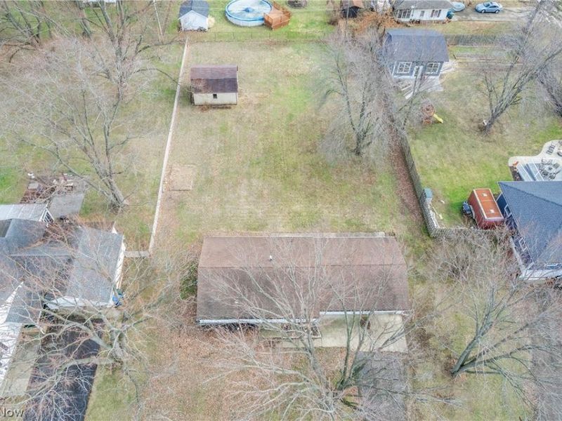 703 N Main Street, Amherst, OH 44001 Photo 38