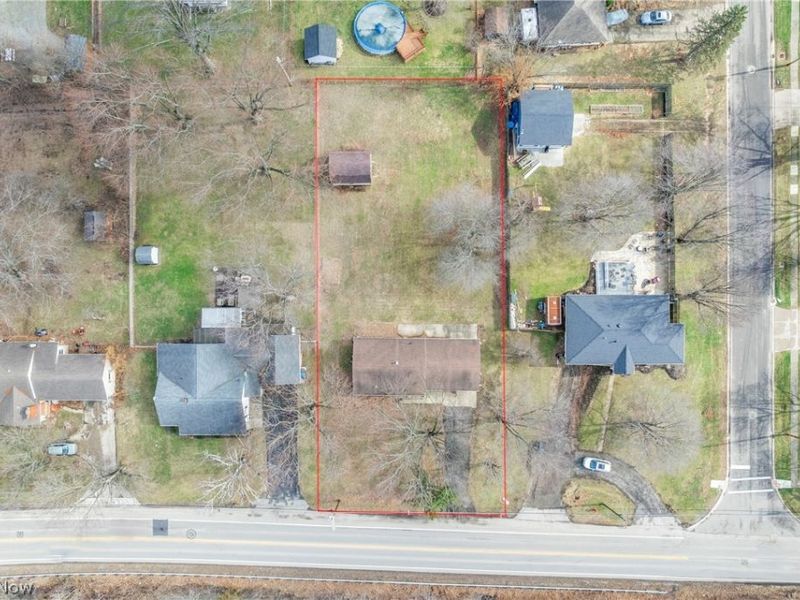 703 N Main Street, Amherst, OH 44001 Photo 39