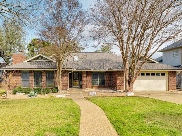 7102 Anaqua DR, Austin, TX 78750