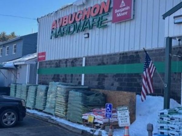 400 Narragansett Trail, Buxton, ME 04093