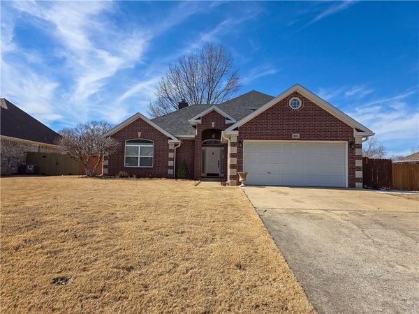 407 Old Forge Drive, Bentonville, AR 72712
