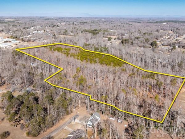 00000 E Melissa Lane, Forest City, NC 28043