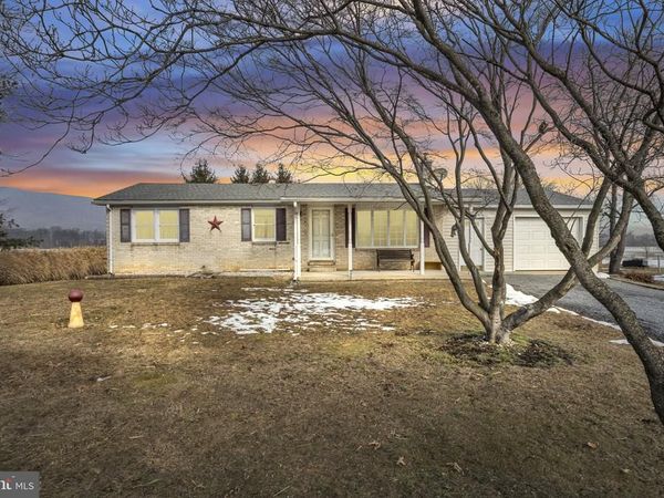 647 N MIDDLE ROAD, NEWVILLE, PA 17241