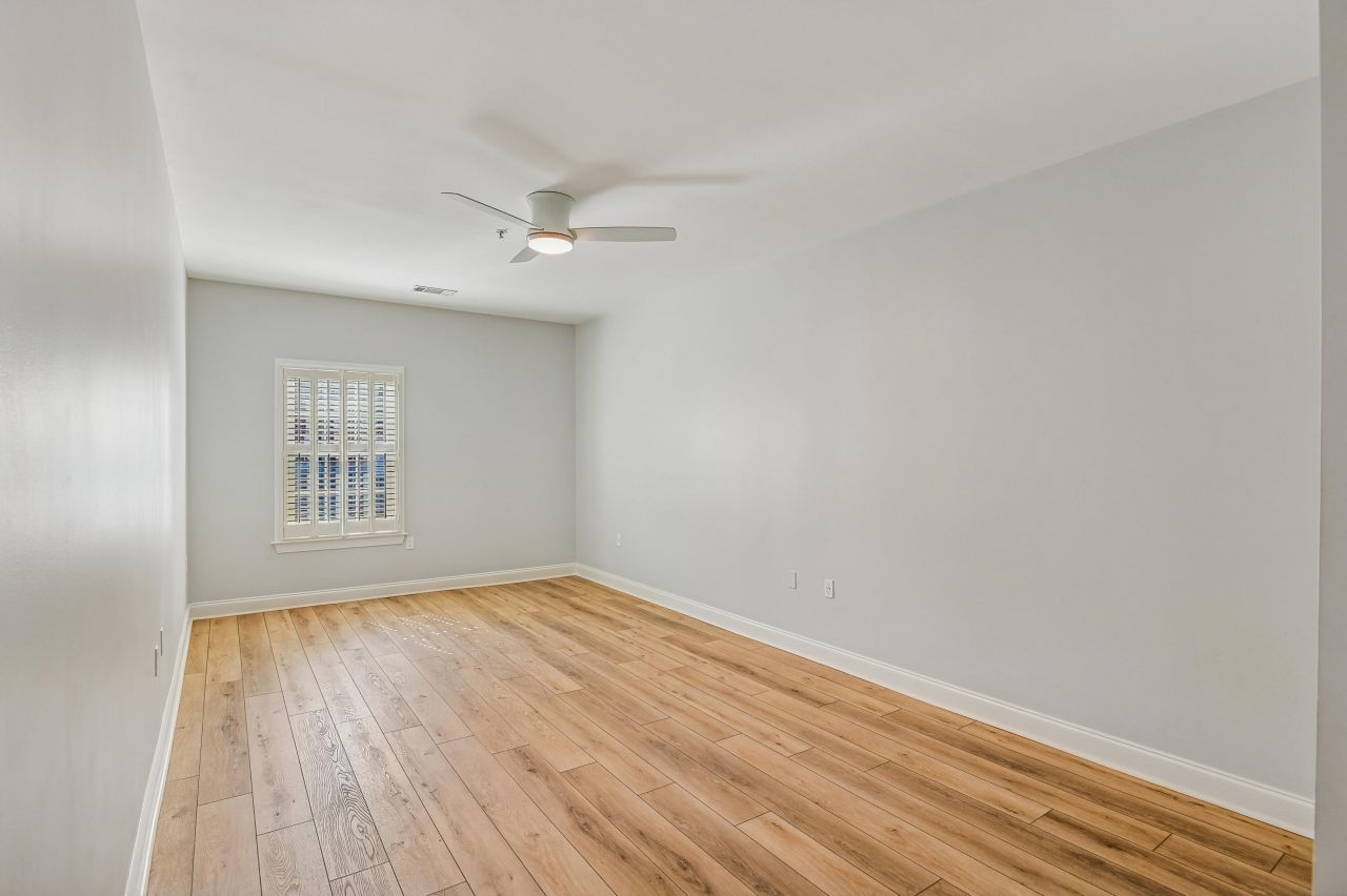 1025 Riverland Woods Place Photo 18