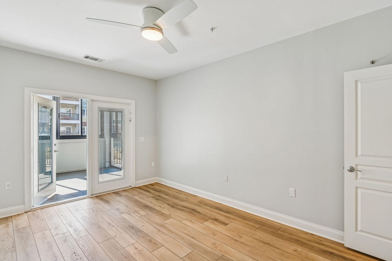 1025 Riverland Woods Place Photo 32