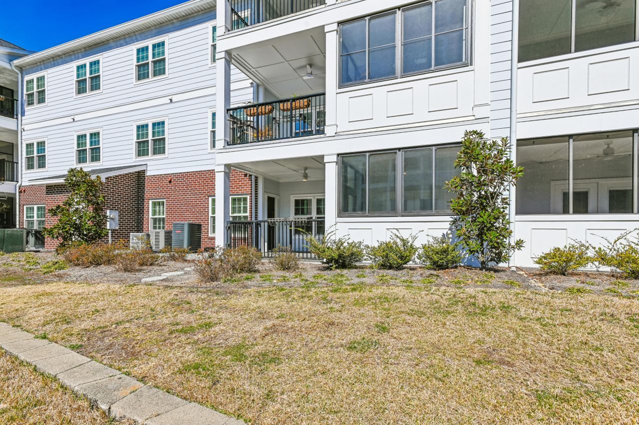 1025 Riverland Woods Place Photo 44