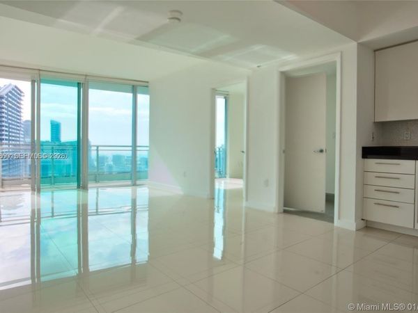 92 SW 3rd St, Unit 3804, Miami, FL 33130
