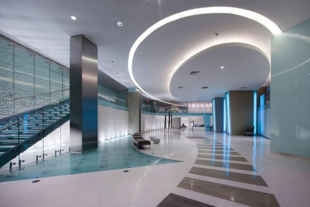 92 SW 3rd St, Unit 3804, Miami, FL 33130 Photo