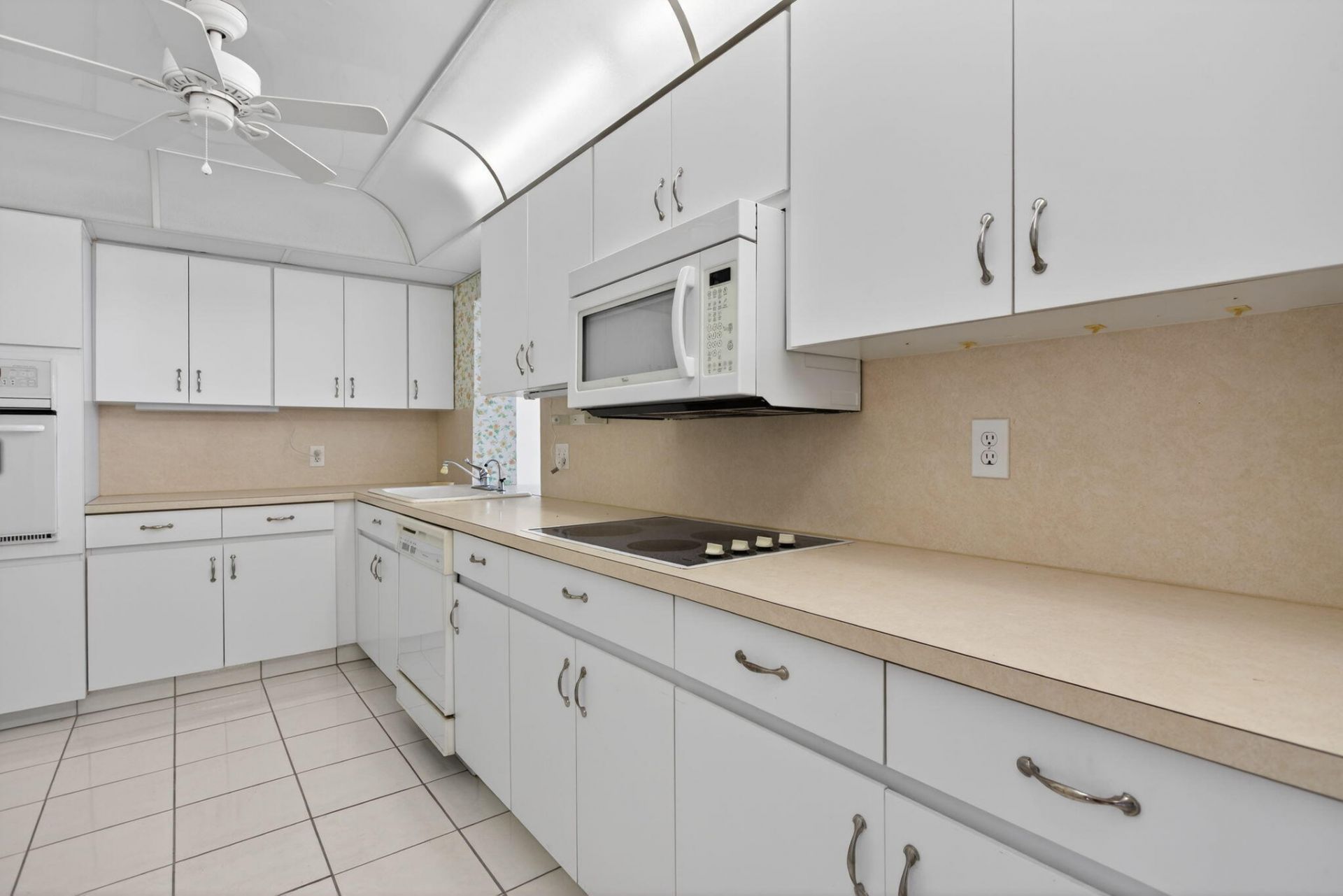 301 Leisure Boulevard, Pompano Beach, FL 33064 Photo